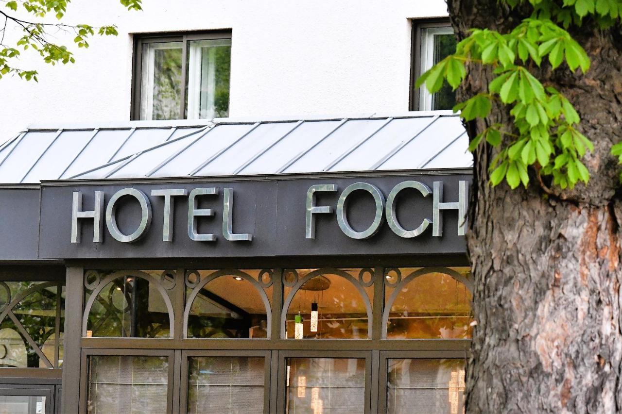 Hôtel Foch Tarbes Exterior foto
